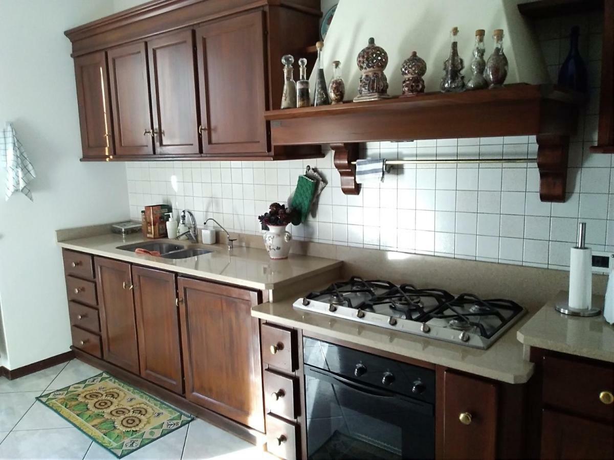 Villa Azalea San Fermo della Battaglia ภายนอก รูปภาพ